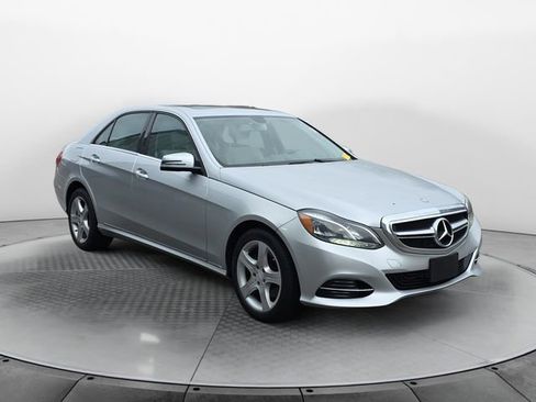 Used 2015 Mercedes-Benz E 350 4MATIC Sedan image 7