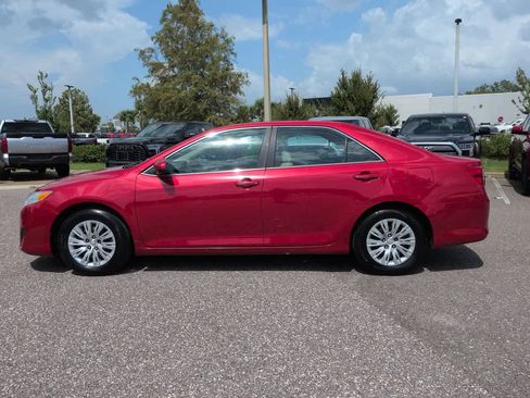 Used 2012 Toyota Camry FWD image 3