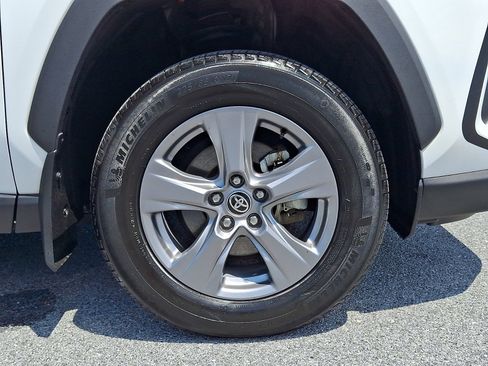 Certified 2023 Toyota RAV4 XLE AWD/4WD image 9