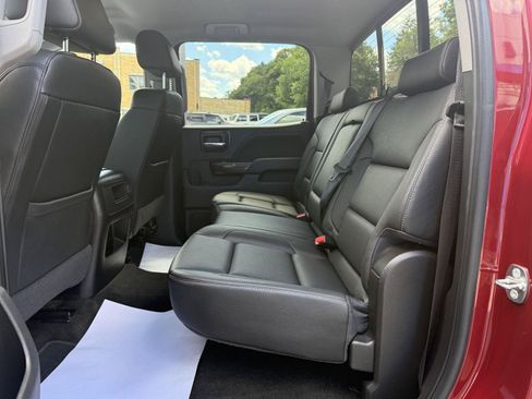 Used 2018 GMC Sierra 1500 SLT AWD/4WD image 18