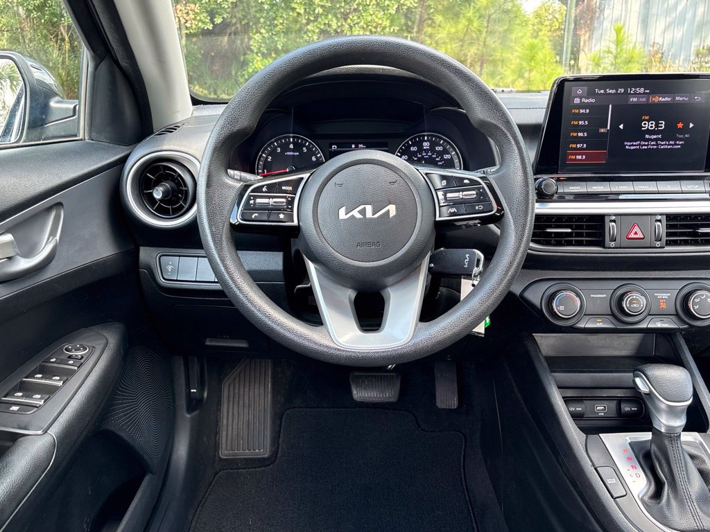 Used 2023 Kia Forte LXS FWD image 25
