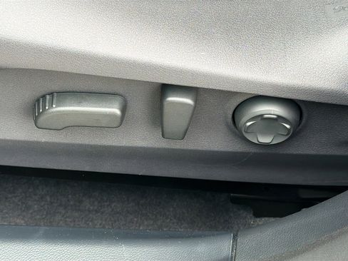 Certified 2025 Subaru Outback Touring XT image 25