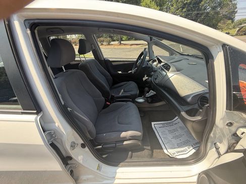 Used 2009 Honda Fit image 19
