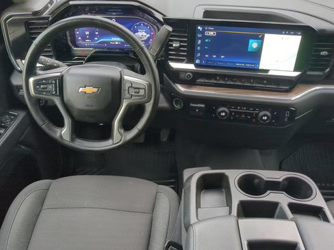 Used 2025 Chevrolet Silverado 2500 LT w/ Convenience Package AWD/4WD image 51