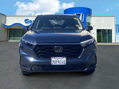 Used 2025 Honda CR-V EX-L image 2