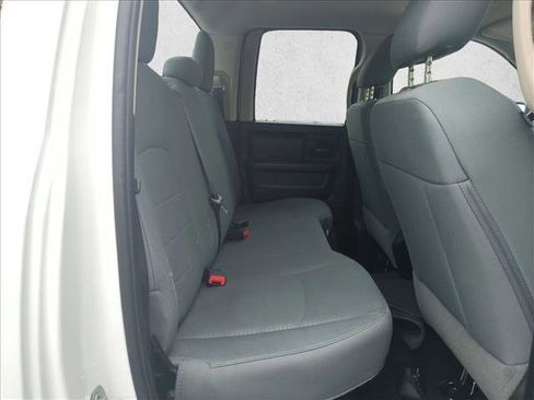 Used 2017 RAM 1500 Express image 18