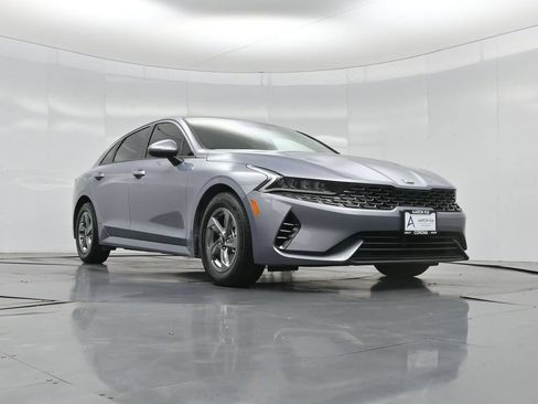 Certified 2021 Kia K5 LXS FWD image 2
