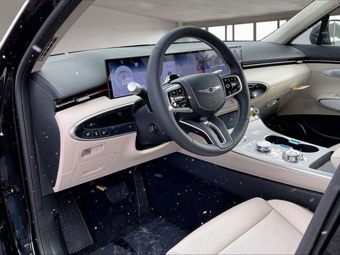 New 2026 Genesis GV70 2.5T Advanced AWD/4WD image 7