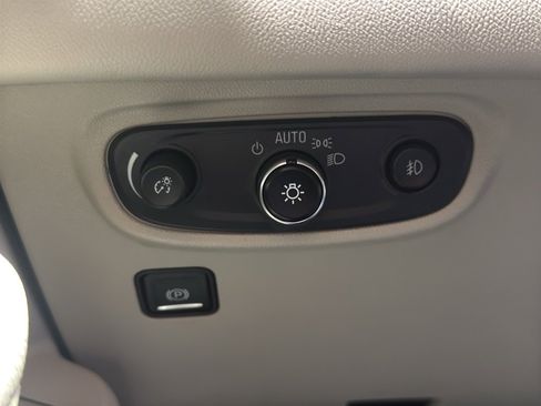 Used 2020 GMC Terrain Denali w/ Denali Premium Package image 33