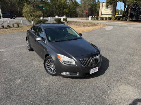 Used 2011 Buick Regal CXL Turbo w/ TO2 Preferred Equipment Group image 41