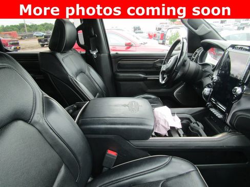 Used 2019 RAM 1500 Limited AWD/4WD image 11