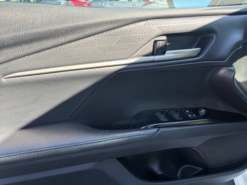 Used 2025 Toyota Camry XSE FWD image 13