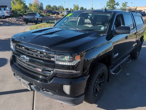 Used 2017 Chevrolet Silverado 1500 LTZ Z71 w/ LTZ Plus Package AWD/4WD image 3