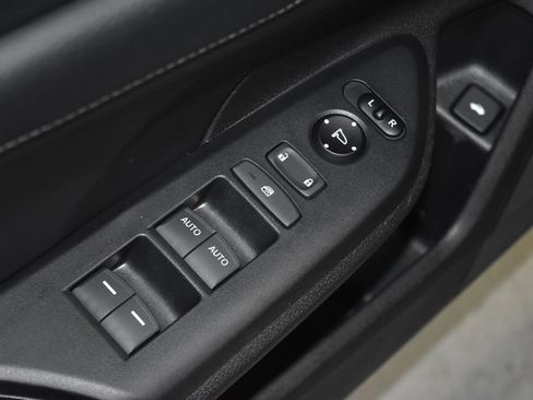 Used 2016 Honda Civic Touring image 5