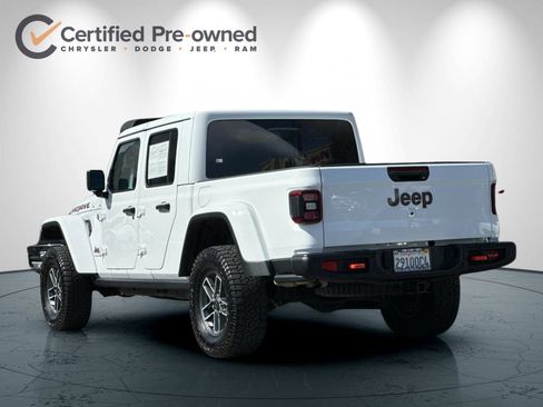 Used 2024 Jeep Gladiator Mojave AWD/4WD image 6