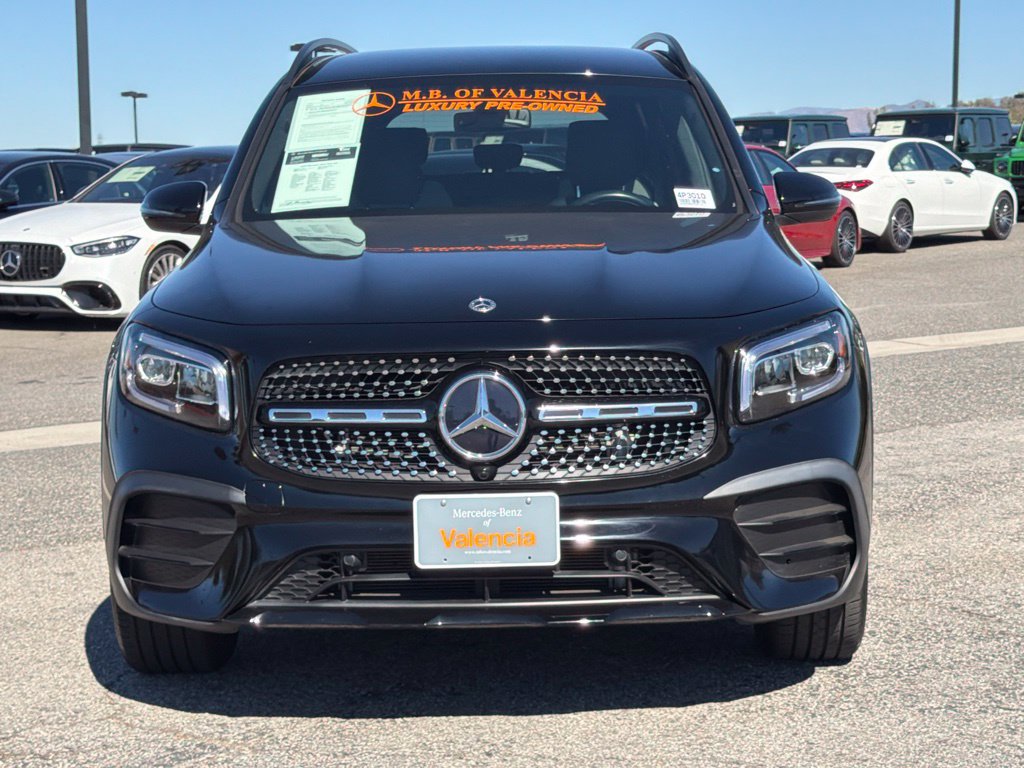 Used 2023 Mercedes-Benz GLB 250 image 3