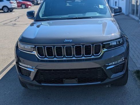 Used 2024 Jeep Grand Cherokee Limited 4xe image 2