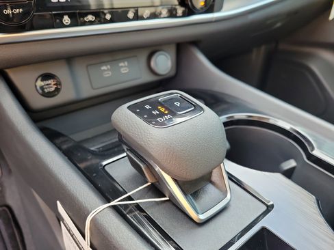 New 2026 Nissan Rogue SV image 33