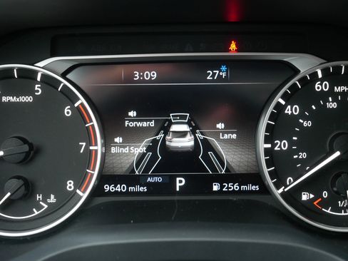 Certified 2023 Nissan Rogue SL w/ SL Premium Package image 21