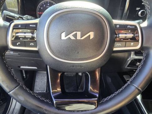 Used 2022 Kia Sorento SX AWD/4WD image 34