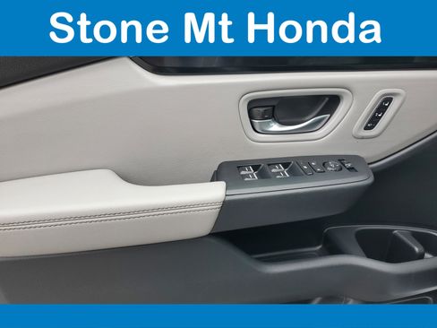 Used 2023 Honda Pilot EX-L image 21