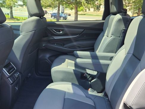 Used 2022 Subaru Ascent Onyx Edition AWD/4WD image 10