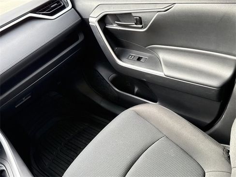 Used 2023 Toyota RAV4 LE image 16