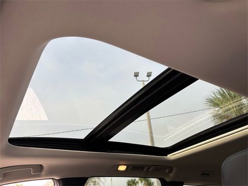 Certified 2024 INFINITI QX60 Pure image 12