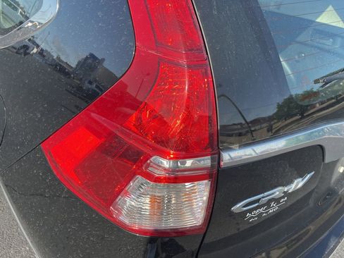 Used 2015 Honda CR-V LX image 19