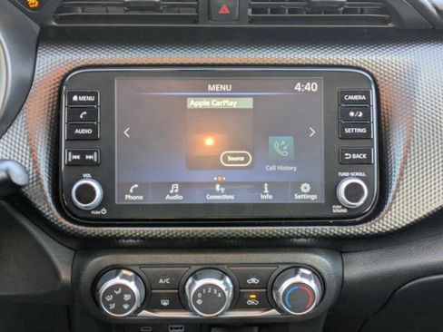 Used 2023 Nissan Kicks SV image 16