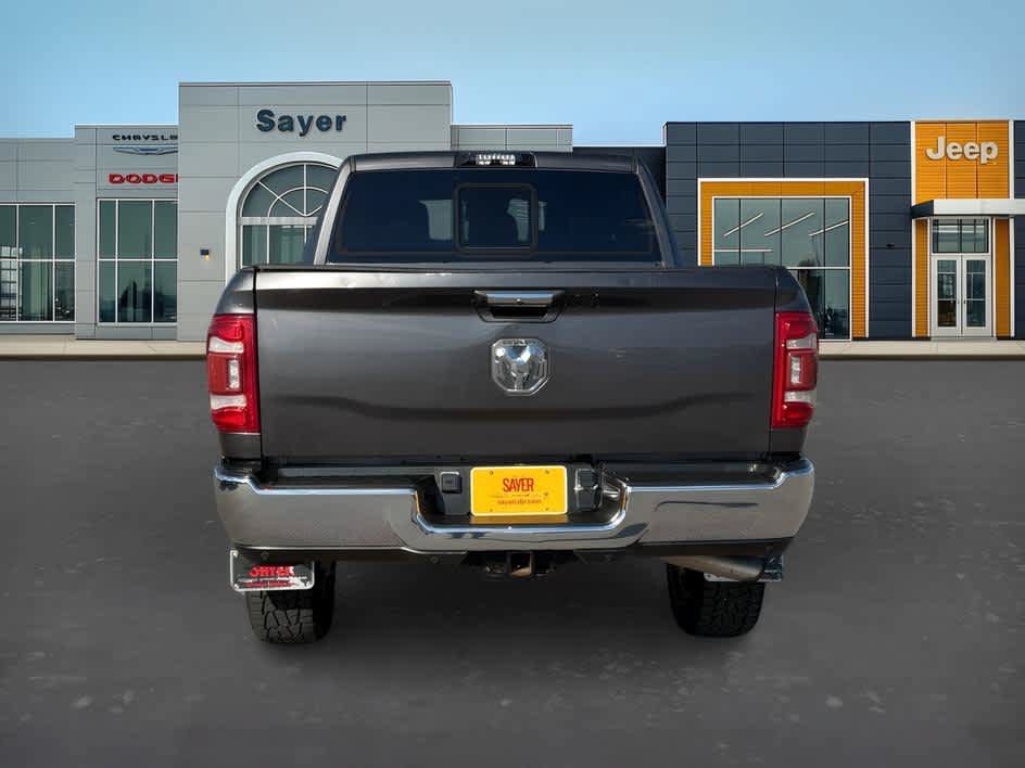 Used 2022 RAM 2500 Limited AWD/4WD image 6