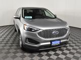 Used 2024 Ford Edge SEL image 3