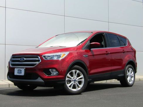 Certified 2019 Ford Escape SE AWD/4WD image 24