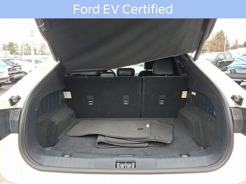 Certified 2021 Ford Mustang Mach-E Select w/ Comfort/Appearance Package image 31