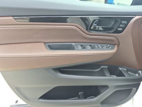New 2026 Honda Odyssey Elite image 14