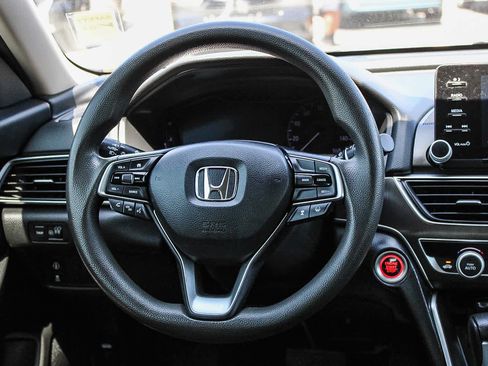 Used 2018 Honda Accord LX image 15