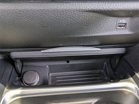 Used 2020 BMW M4 Coupe image 21