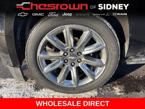 Used 2015 Chevrolet Suburban LTZ AWD/4WD image 9