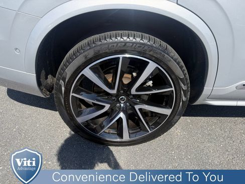 Used 2023 Volvo XC90 B6 Plus w/ Protection Package AWD/4WD image 14