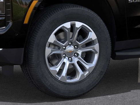 New 2026 Chevrolet Suburban LT w/ Comfort Package AWD/4WD image 9