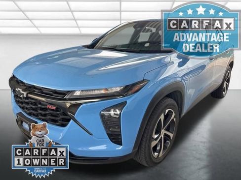 Used 2024 Chevrolet Trax RS w/ Sunroof Package image 4