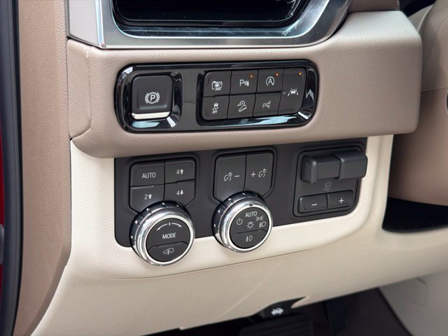 New 2026 GMC Yukon Denali w/ Denali Reserve Package AWD/4WD image 25