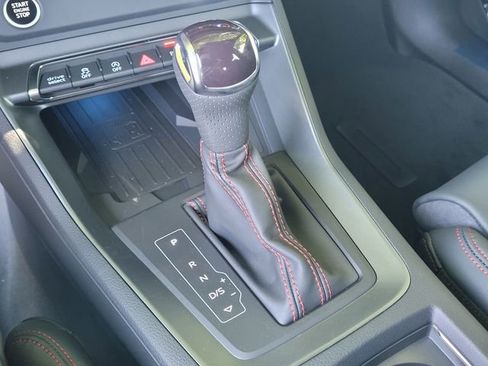 Used 2025 Audi Q3 2.0T Premium Plus w/ Premium Plus Package image 15