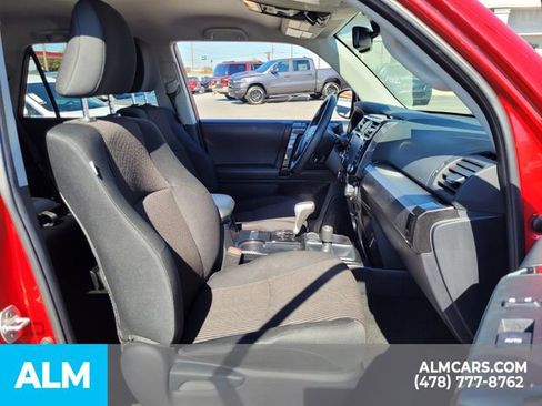 Used 2024 Toyota 4Runner TRD Off-Road image 15