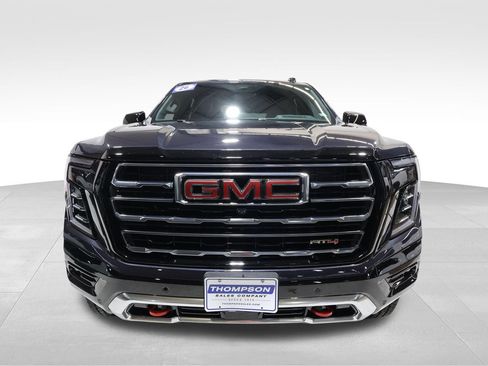 Used 2026 GMC Yukon AT4 w/ AT4 Premium Package AWD/4WD image 7