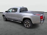 Used 2016 Toyota Tacoma TRD Off-Road image 2