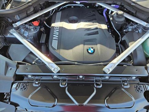 Used 2026 BMW X5 sDrive40i w/ Climate Comfort Package image 17