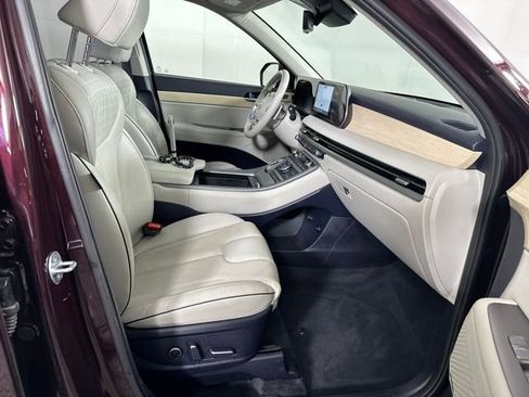 Used 2023 Hyundai Palisade Limited w/ Cargo Package AWD/4WD image 29