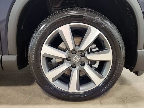Used 2024 Honda Pilot Touring image 39