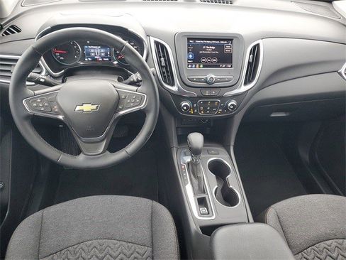Certified 2024 Chevrolet Equinox LT image 13
